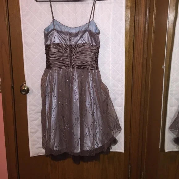 Grey glittery dress - Picture 2 of 5